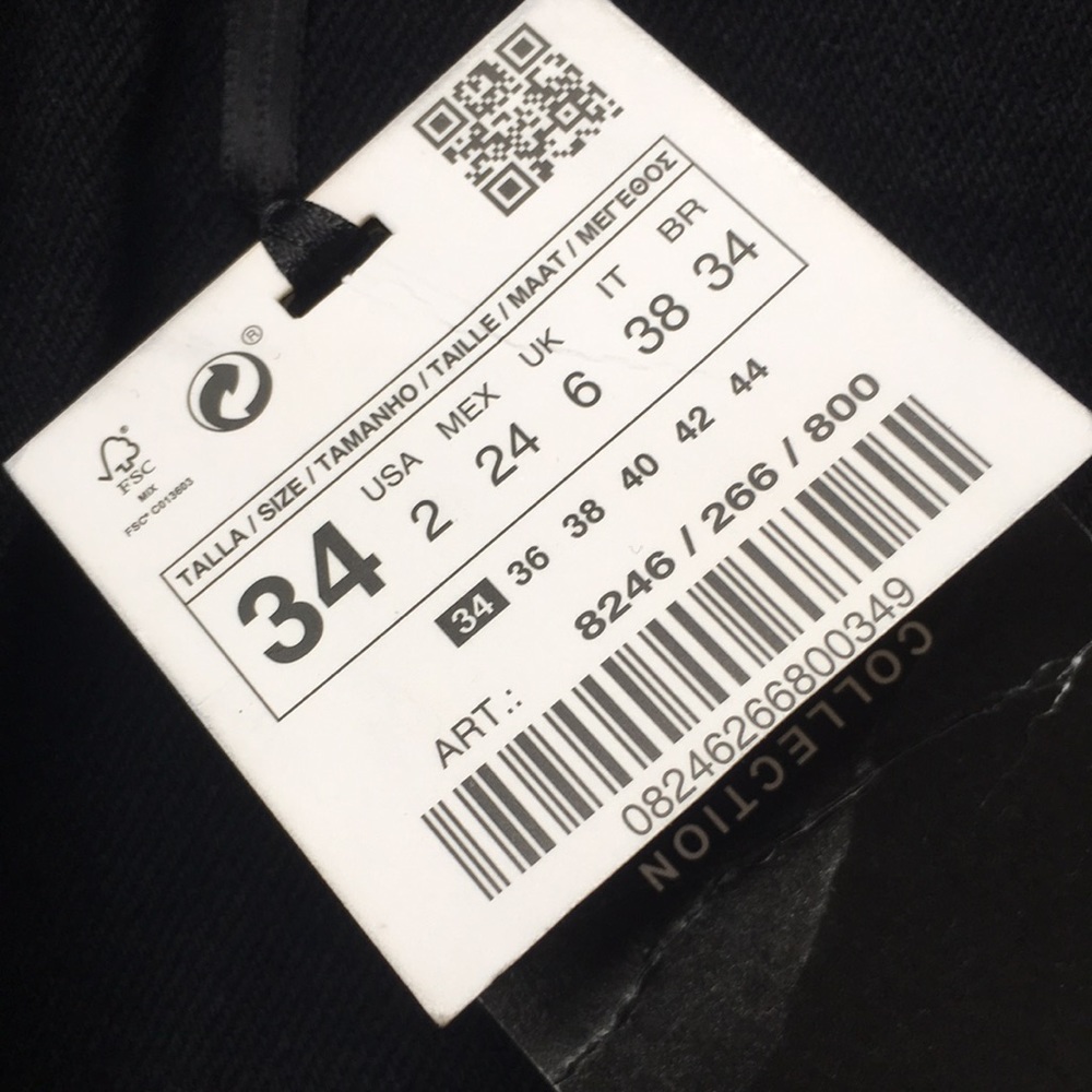 👖Zara Black High Rise w/ Fur Cuff Jeans 👖 - Picture 6 of 9